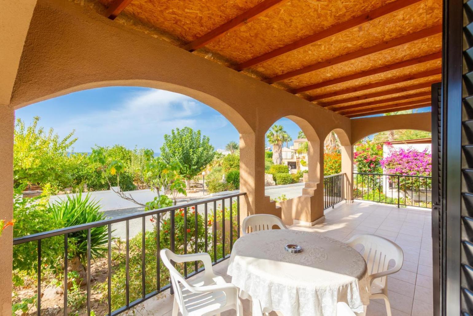 Villa Eleni Coral Bay Ngoại thất bức ảnh